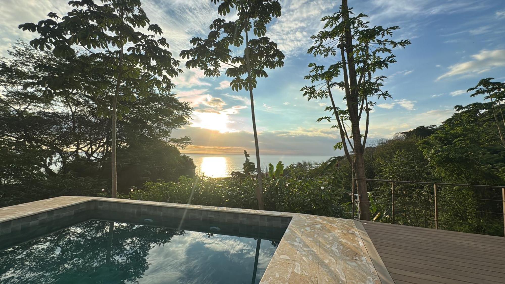 Casa Luna - Private Suites With Ocean View, Pool, Ac, Wifi Playa Santa Teresa  Exterior foto
